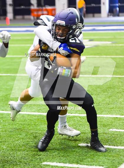 Thumbnail 3 in Willow Canyon vs. Lake Havasu (Kick-Off Classic) photogallery.