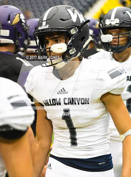 Thumbnail 2 in Willow Canyon vs. Lake Havasu (Kick-Off Classic) photogallery.