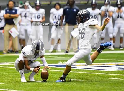 Thumbnail 3 in Willow Canyon vs. Lake Havasu (Kick-Off Classic) photogallery.