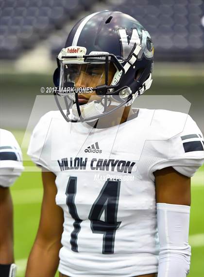 Thumbnail 2 in Willow Canyon vs. Lake Havasu (Kick-Off Classic) photogallery.