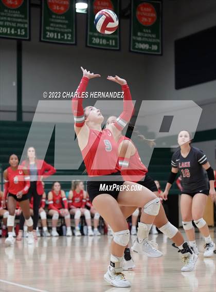 Thumbnail 2 in Lake Belton vs. Lake Creek (UIL 5A Region 3 Bi-District Playoff) photogallery.