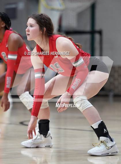 Thumbnail 3 in Lake Belton vs. Lake Creek (UIL 5A Region 3 Bi-District Playoff) photogallery.