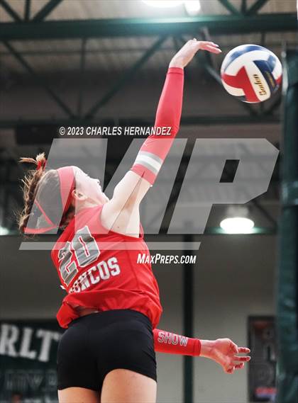 Thumbnail 1 in Lake Belton vs. Lake Creek (UIL 5A Region 3 Bi-District Playoff) photogallery.