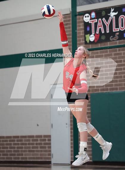 Thumbnail 3 in Lake Belton vs. Lake Creek (UIL 5A Region 3 Bi-District Playoff) photogallery.