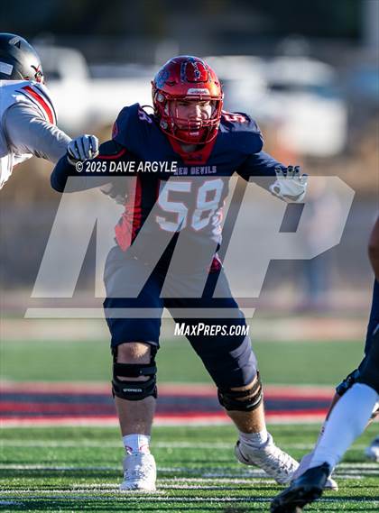 Thumbnail 2 in Springville vs. Spanish Fork (UHSAA 5A Second Round) photogallery.