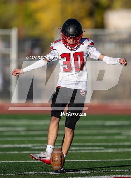 Thumbnail 2 in Springville vs. Spanish Fork (UHSAA 5A Second Round) photogallery.