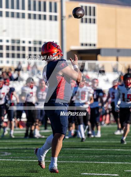 Thumbnail 3 in Springville vs. Spanish Fork (UHSAA 5A Second Round) photogallery.