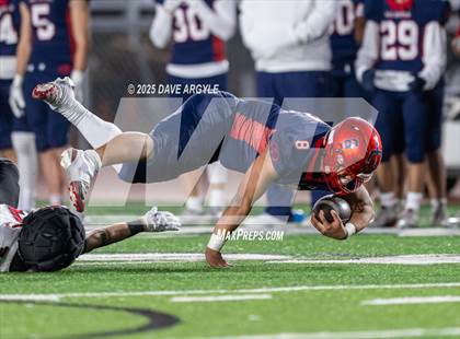 Thumbnail 3 in Springville vs. Spanish Fork (UHSAA 5A Second Round) photogallery.