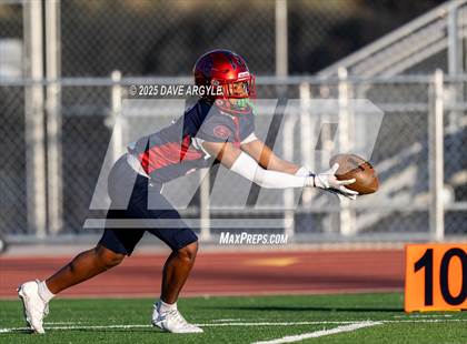 Thumbnail 1 in Springville vs. Spanish Fork (UHSAA 5A Second Round) photogallery.
