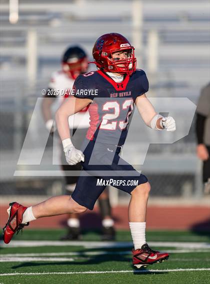 Thumbnail 3 in Springville vs. Spanish Fork (UHSAA 5A Second Round) photogallery.