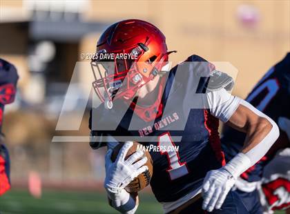Thumbnail 2 in Springville vs. Spanish Fork (UHSAA 5A Second Round) photogallery.