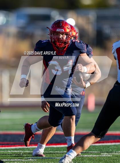 Thumbnail 1 in Springville vs. Spanish Fork (UHSAA 5A Second Round) photogallery.