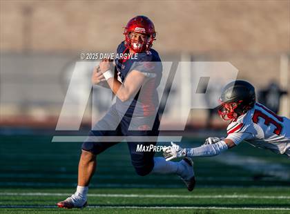Thumbnail 2 in Springville vs. Spanish Fork (UHSAA 5A Second Round) photogallery.