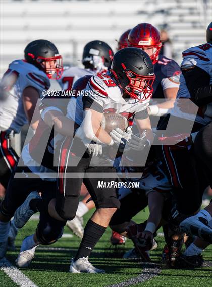 Thumbnail 2 in Springville vs. Spanish Fork (UHSAA 5A Second Round) photogallery.