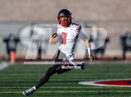 Thumbnail 1 in Springville vs. Spanish Fork (UHSAA 5A Second Round) photogallery.