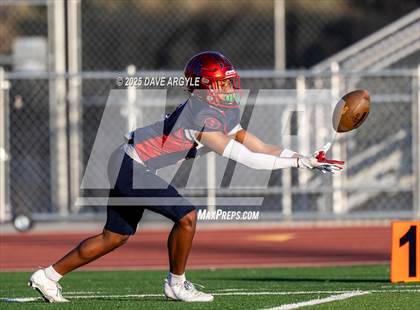 Thumbnail 3 in Springville vs. Spanish Fork (UHSAA 5A Second Round) photogallery.