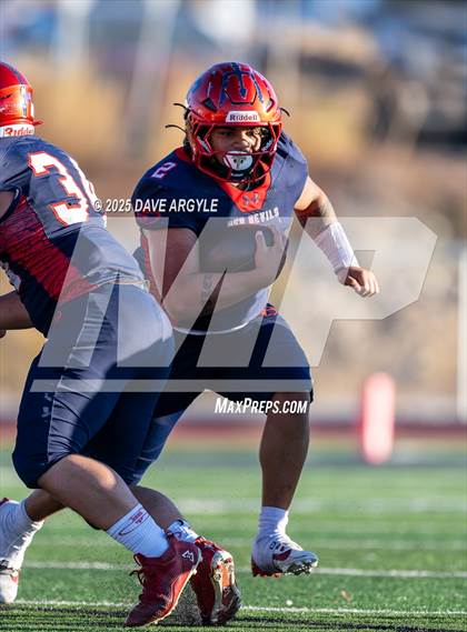 Thumbnail 3 in Springville vs. Spanish Fork (UHSAA 5A Second Round) photogallery.