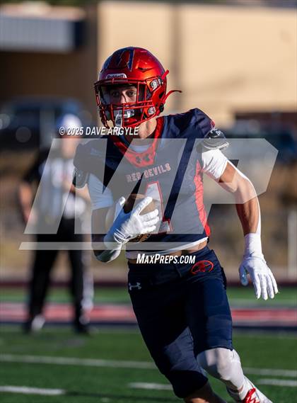 Thumbnail 1 in Springville vs. Spanish Fork (UHSAA 5A Second Round) photogallery.
