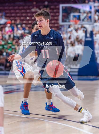 Thumbnail 2 in Avon vs. Waterford (CIAC D3 Final) photogallery.