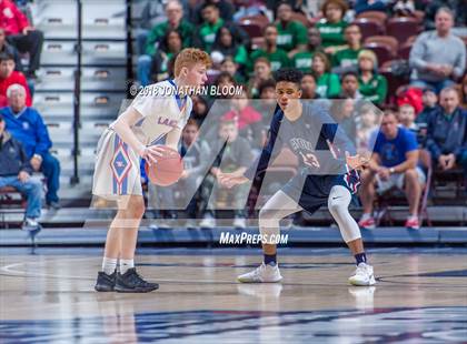 Thumbnail 2 in Avon vs. Waterford (CIAC D3 Final) photogallery.