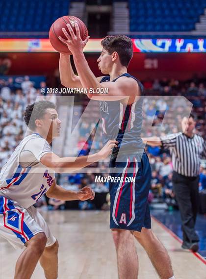 Thumbnail 1 in Avon vs. Waterford (CIAC D3 Final) photogallery.