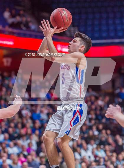 Thumbnail 1 in Avon vs. Waterford (CIAC D3 Final) photogallery.