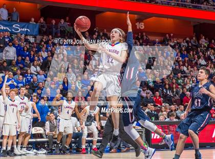 Thumbnail 1 in Avon vs. Waterford (CIAC D3 Final) photogallery.