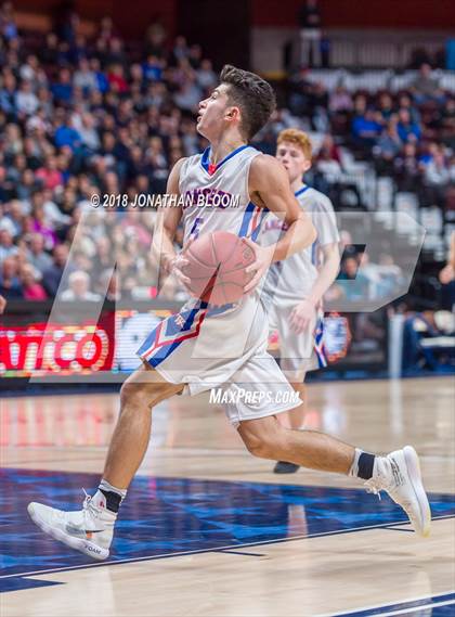 Thumbnail 2 in Avon vs. Waterford (CIAC D3 Final) photogallery.