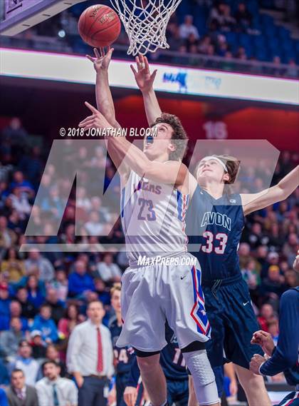 Thumbnail 1 in Avon vs. Waterford (CIAC D3 Final) photogallery.
