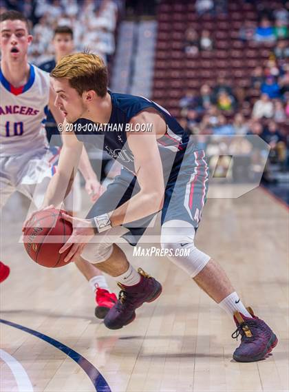Thumbnail 3 in Avon vs. Waterford (CIAC D3 Final) photogallery.