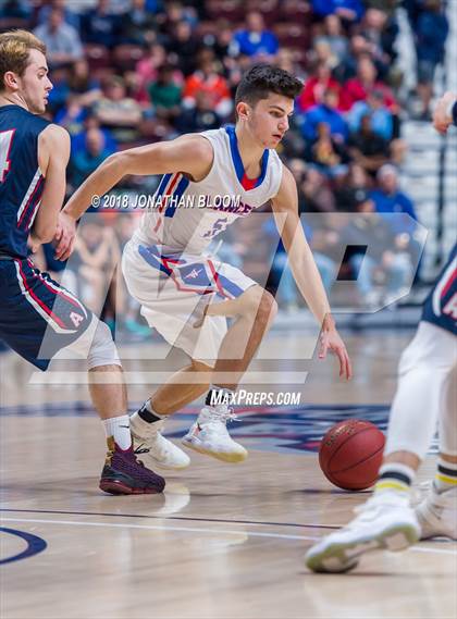 Thumbnail 3 in Avon vs. Waterford (CIAC D3 Final) photogallery.