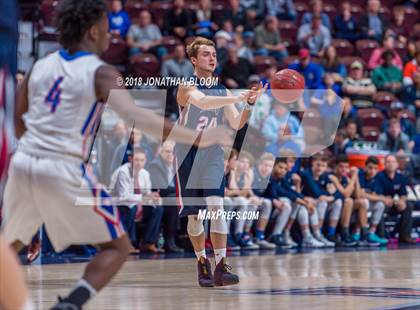 Thumbnail 1 in Avon vs. Waterford (CIAC D3 Final) photogallery.