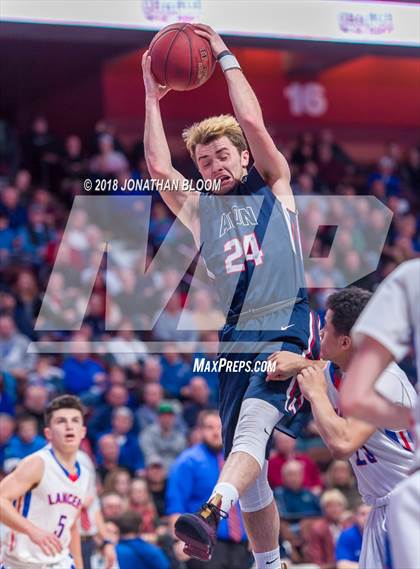 Thumbnail 2 in Avon vs. Waterford (CIAC D3 Final) photogallery.