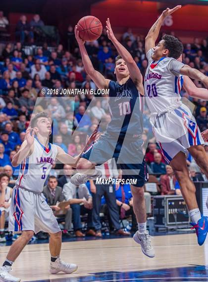 Thumbnail 2 in Avon vs. Waterford (CIAC D3 Final) photogallery.