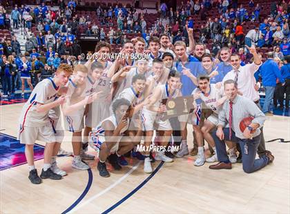 Thumbnail 2 in Avon vs. Waterford (CIAC D3 Final) photogallery.