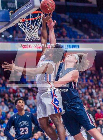 Thumbnail 2 in Avon vs. Waterford (CIAC D3 Final) photogallery.