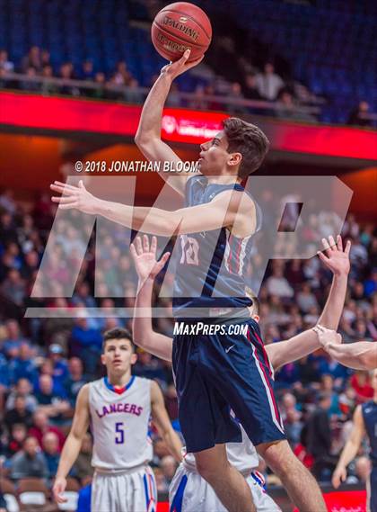 Thumbnail 3 in Avon vs. Waterford (CIAC D3 Final) photogallery.