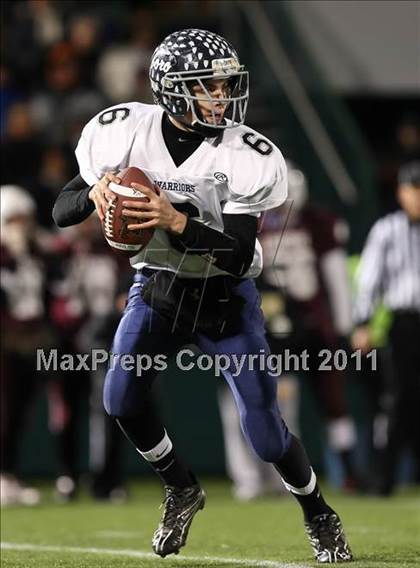 Thumbnail 2 in Aquinas vs. Whitesboro (NYSPHSAA Class A Semifinal) photogallery.