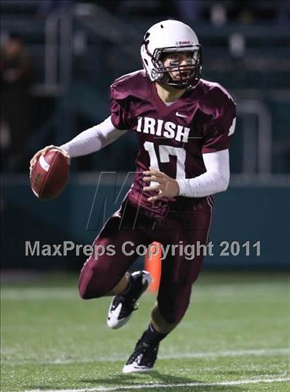 Thumbnail 3 in Aquinas vs. Whitesboro (NYSPHSAA Class A Semifinal) photogallery.