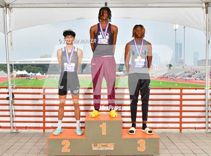 Thumbnail 2 in UIL 5A State Championship (Awards) photogallery.