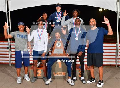Thumbnail 2 in UIL 5A State Championship (Awards) photogallery.