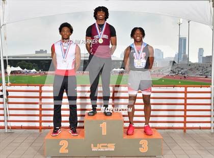 Thumbnail 2 in UIL 5A State Championship (Awards) photogallery.