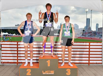 Thumbnail 1 in UIL 5A State Championship (Awards) photogallery.