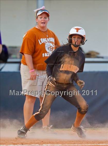 Thumbnail 2 in Dobie @ Pearland (UIL 5A Region III Final) photogallery.