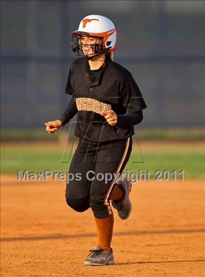 Thumbnail 1 in Dobie @ Pearland (UIL 5A Region III Final) photogallery.