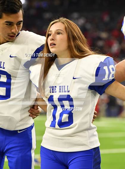 Thumbnail 3 in Barbers Hill vs Manvel (UIL 5A Regional Playoff) photogallery.