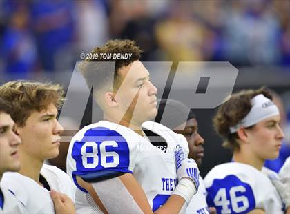 Thumbnail 1 in Barbers Hill vs Manvel (UIL 5A Regional Playoff) photogallery.