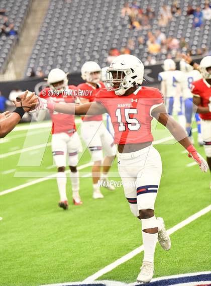 Thumbnail 1 in Barbers Hill vs Manvel (UIL 5A Regional Playoff) photogallery.