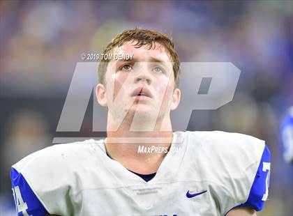 Thumbnail 2 in Barbers Hill vs Manvel (UIL 5A Regional Playoff) photogallery.