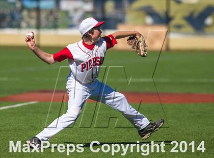 Thumbnail 1 in Friends Academy vs. Pierson/Bridgehampton (NYSPHSAA Class C Regional Semifinal) photogallery.
